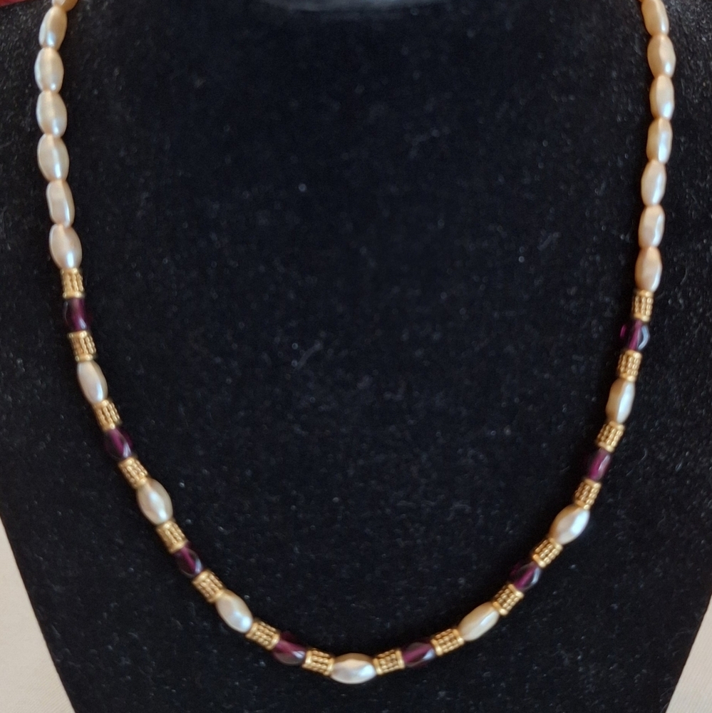 Elegant Vintage Napier Freshwater Pearl and Garnet Beaded Necklace